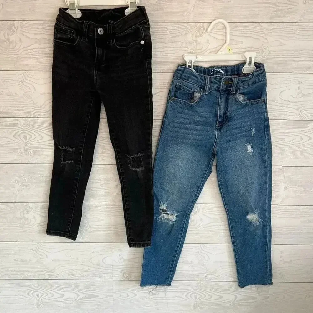 Art Class Girls' 2 pair distressed jeans Size 6